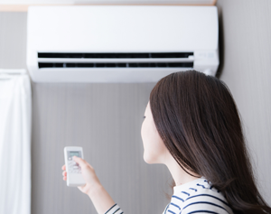 エアコンを省エネエアコンに交換